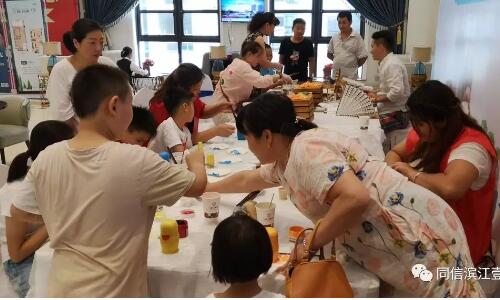 妙筆繽紛，俄羅斯套娃彩繪，帶來夏日美好時光！