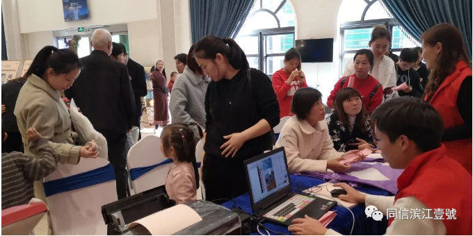 愛(ài)心定制抱枕，把幸福抱回家