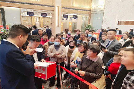 同信府丨現(xiàn)象級紅盤熱銷解密，以實力為品質(zhì)生活加冕